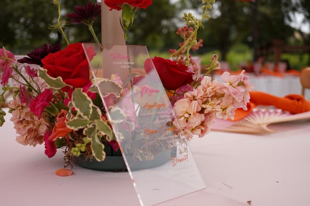Decor in the Box & Valley Oak Farms